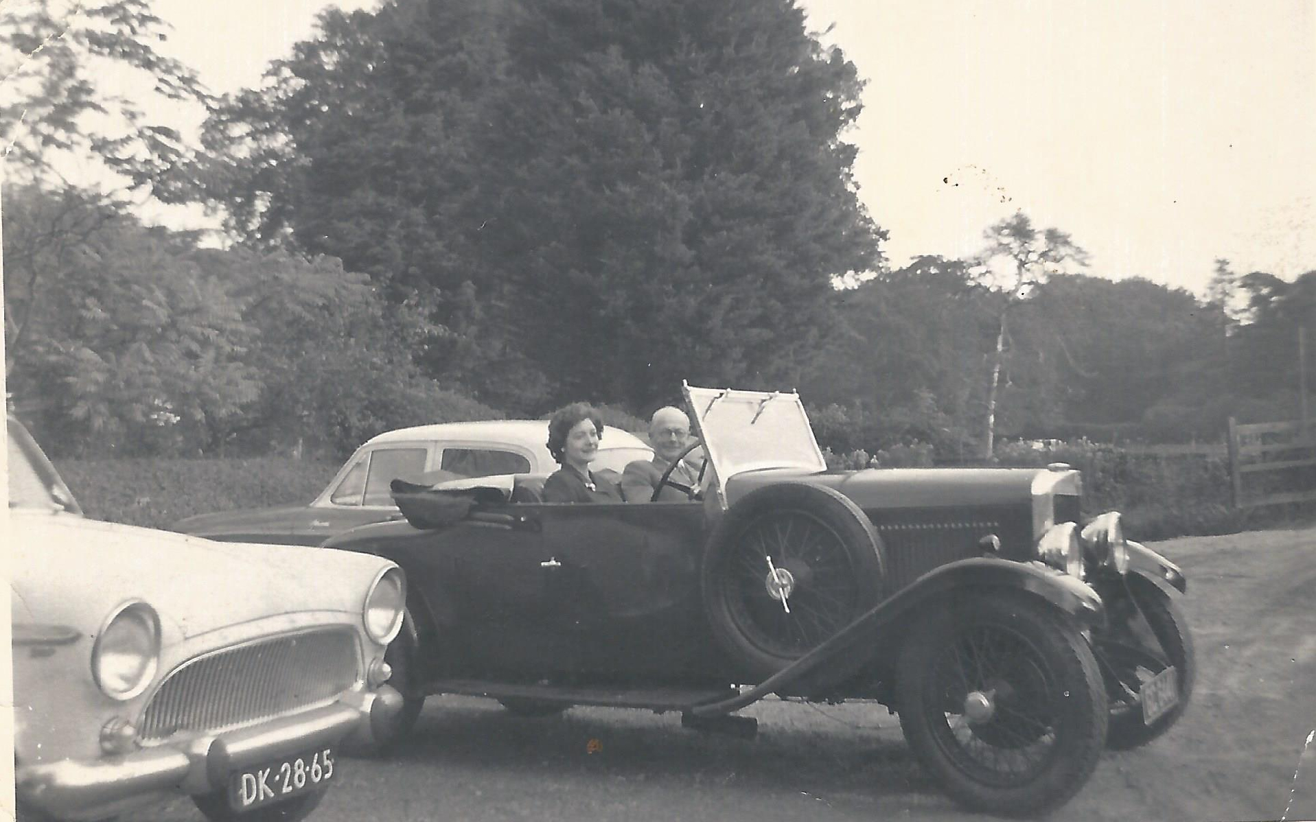19090 running as 13939 being driven by Nancy Dance with her father Frank as passenger location unknown